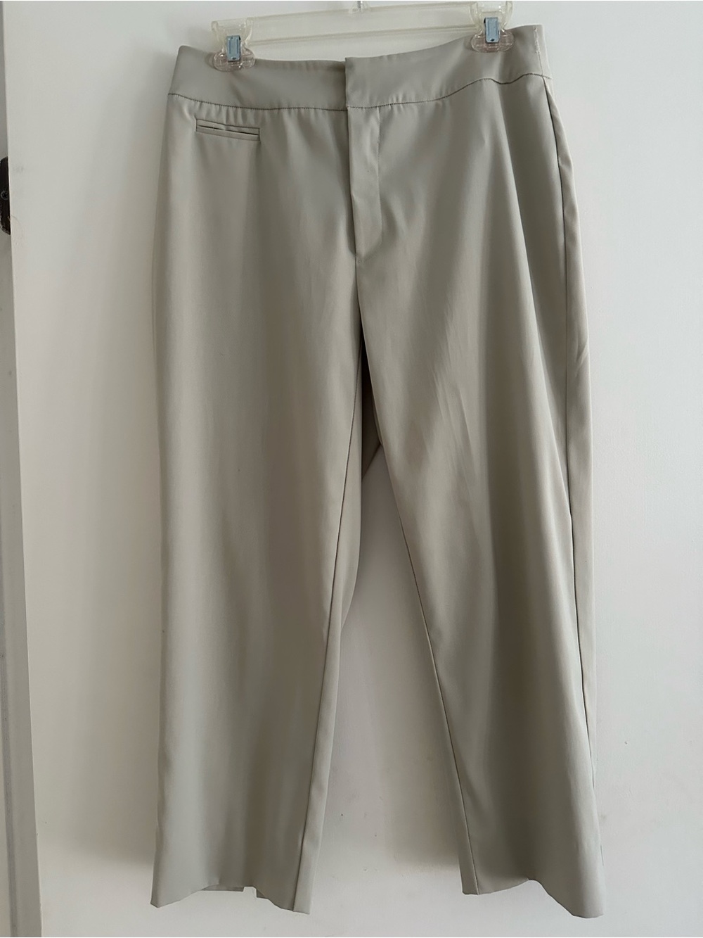 Willi Smith Women’s Light Tan Crop Pants
